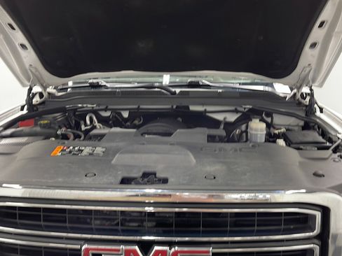 Used 2020 GMC Yukon XL SLT w/ Open Road Package AWD/4WD image 26