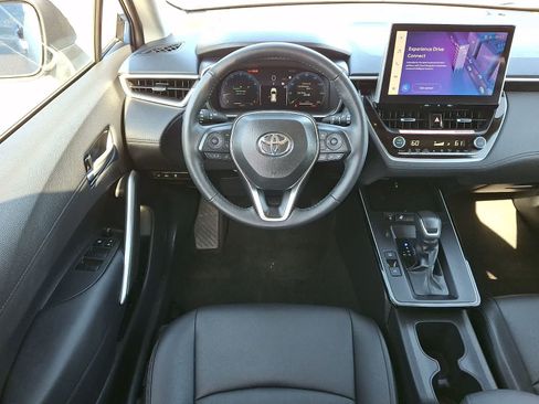 Certified 2026 Toyota Corolla Cross XLE AWD/4WD image 14