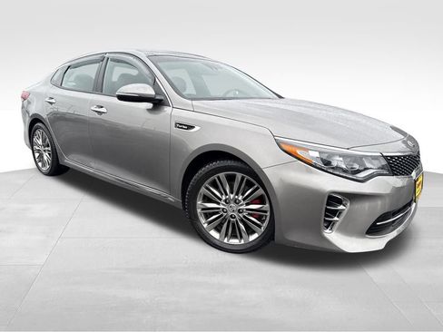 Used 2017 Kia Optima SX image 1