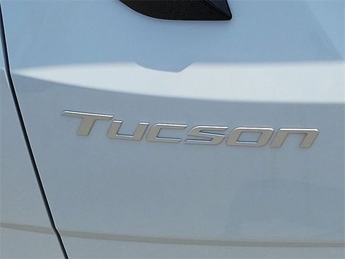 New 2025 Hyundai Tucson SEL image 20