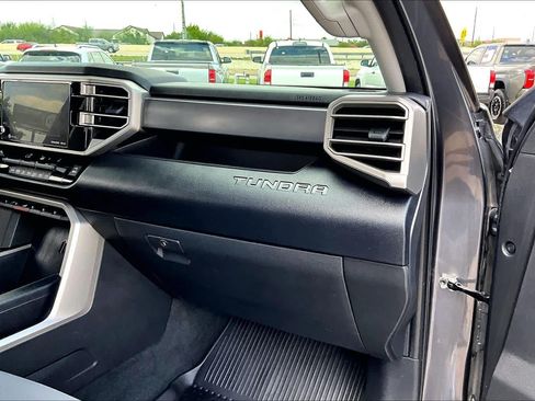 Used 2023 Toyota Tundra SR5 AWD/4WD image 33
