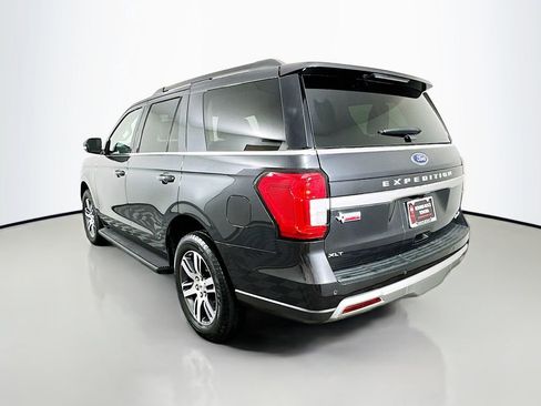 Used 2024 Ford Expedition XLT image 7