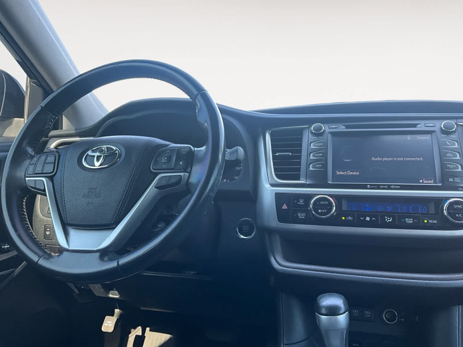 Used 2018 Toyota Highlander XLE FWD image 10