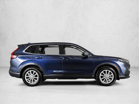 Used 2025 Honda CR-V EX image 4