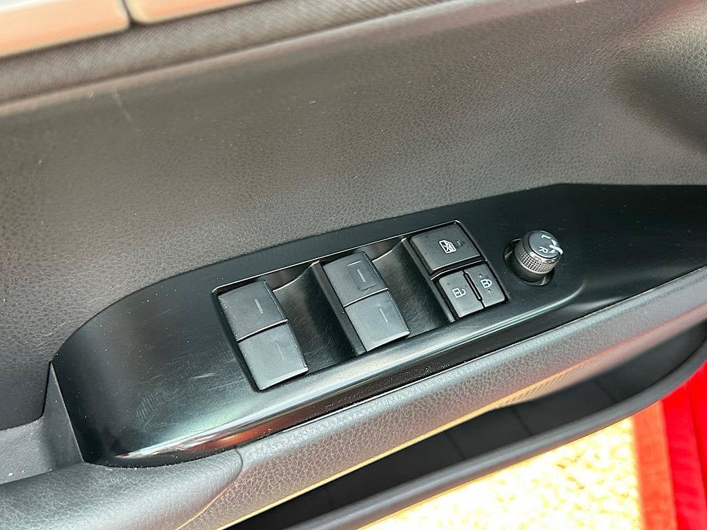 Used 2025 Toyota Camry LE FWD image 14