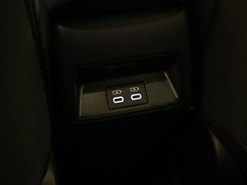 Used 2024 Toyota Corolla LE image 25