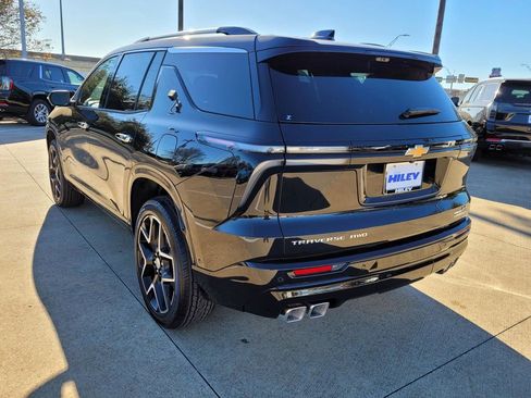 New 2026 Chevrolet Traverse High Country image 3