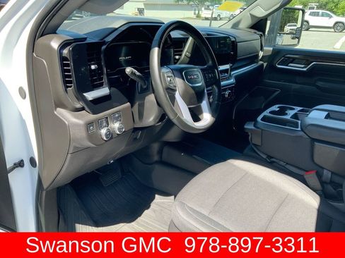 Certified 2025 GMC Sierra 2500 SLE w/ SLE Convenience Package AWD/4WD image 11