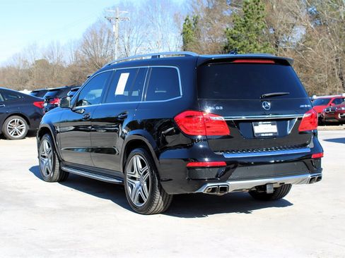 Used 2015 Mercedes-Benz GL 63 AMG 4MATIC image 5