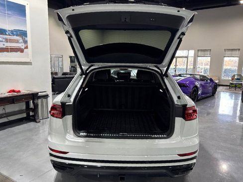 Used 2020 Audi Q8 Prestige w/ Prestige Package image 89