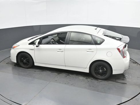 Used 2012 Toyota Prius Two FWD image 27