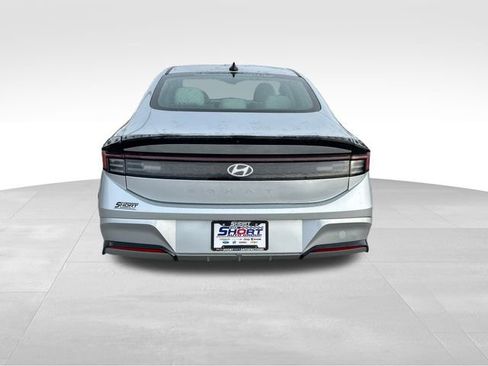 Used 2025 Hyundai Sonata SEL image 4