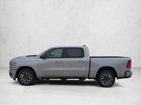 Used 2025 RAM 1500 Laramie w/ Sport Appearance Package image 9