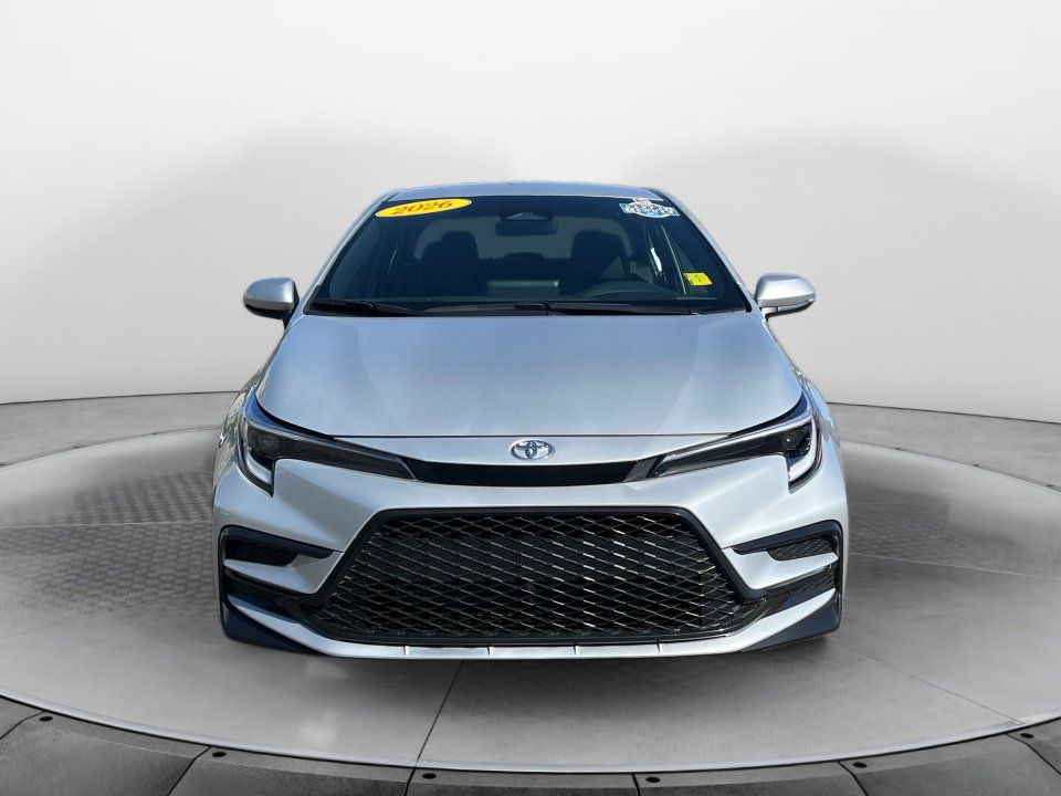 Used 2026 Toyota Corolla SE FWD image 2