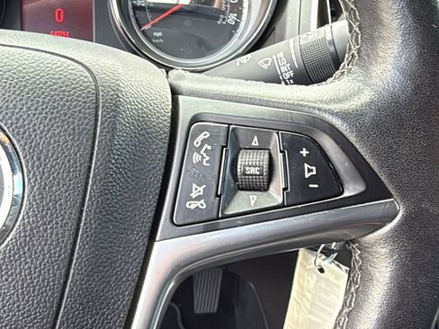 Used 2016 Buick Cascada image 27