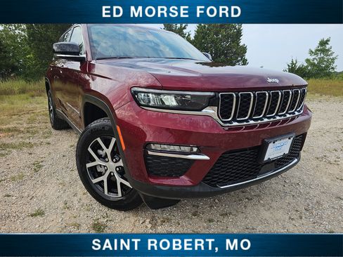 Used 2024 Jeep Grand Cherokee Limited AWD/4WD image 1