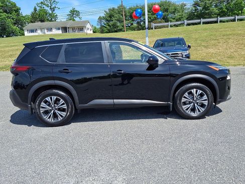 Used 2023 Nissan Rogue SV AWD/4WD image 8