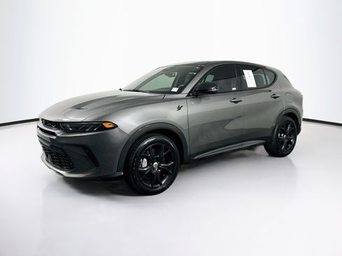 Used 2024 Dodge Hornet R/T Plus w/ R/T Blacktop Package AWD/4WD image 3