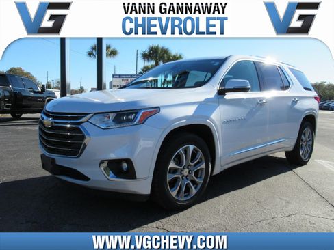 Used 2020 Chevrolet Traverse Premier image 1
