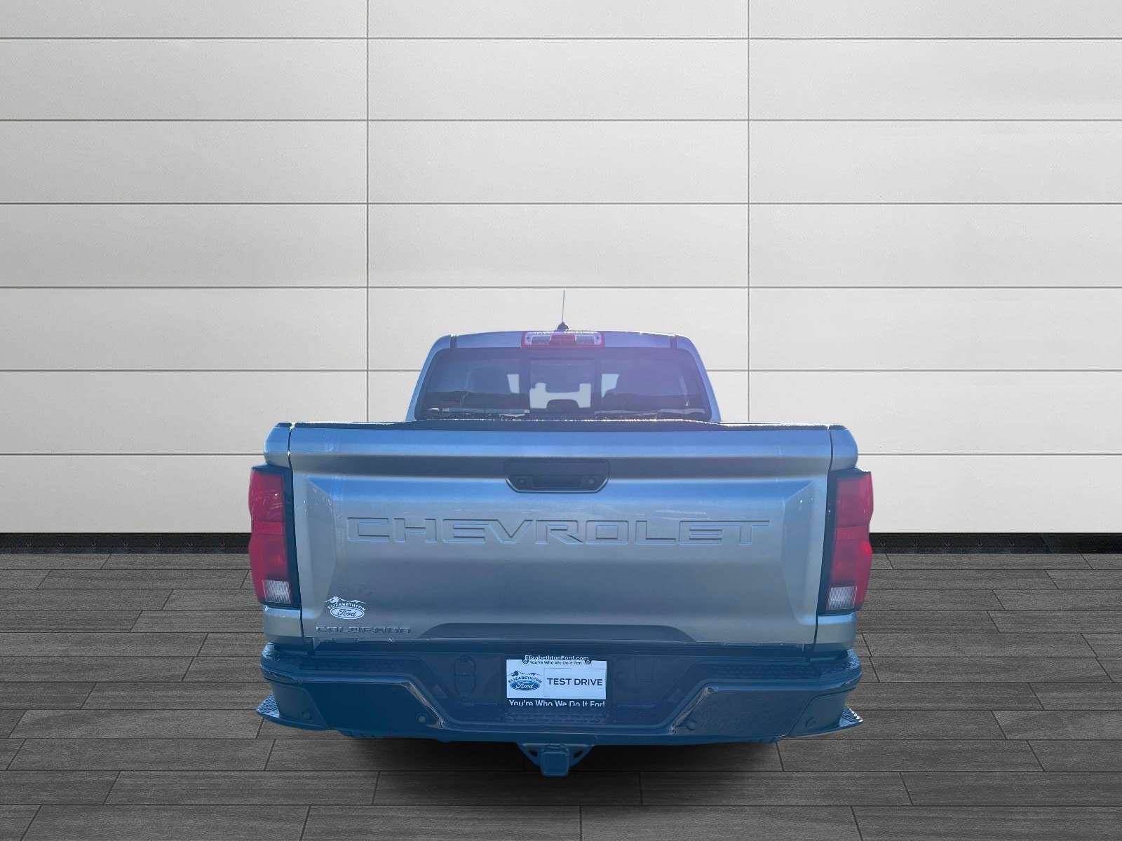 Used 2023 Chevrolet Colorado Z71 w/ Z71 Convenience Package 2 AWD/4WD image 4