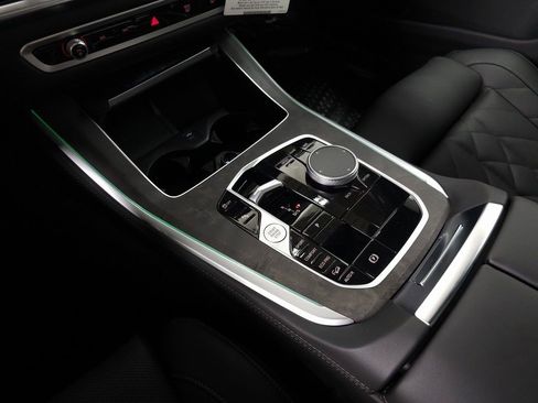 Used 2026 BMW X5 xDrive40i w/ Premium Package AWD/4WD image 29