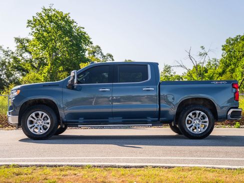 Used 2024 Chevrolet Silverado 1500 LTZ AWD/4WD image 4