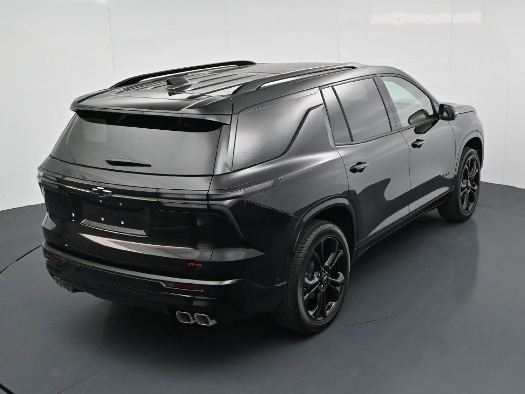 New 2027 Chevrolet Traverse RS FWD image 25