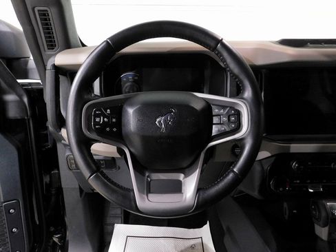 Used 2024 Ford Bronco Wildtrak image 42