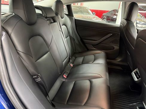 Used 2019 Tesla Model 3 Standard Range Plus image 23