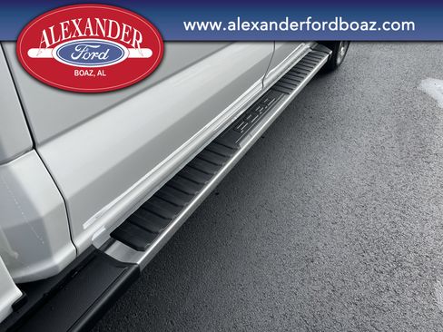 New 2025 Ford F150 Lariat w/ Equipment Group 502A High image 9