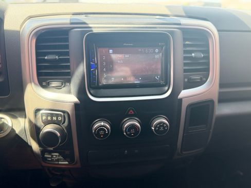 Used 2016 RAM 1500 Classic SLT AWD/4WD image 15