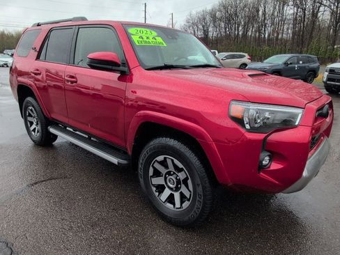 Used 2023 Toyota 4Runner TRD Off-Road AWD/4WD image 9