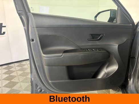 Used 2024 Hyundai Kona SEL image 8