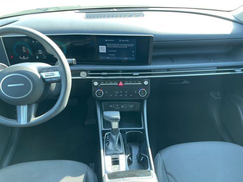 Used 2025 Hyundai Tucson SEL image 17