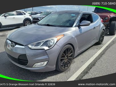 Used 2012 Hyundai Veloster w/ Style Pkg