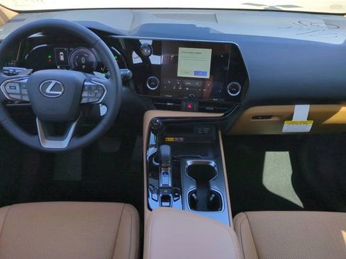 New 2026 Lexus NX 350h FWD image 14