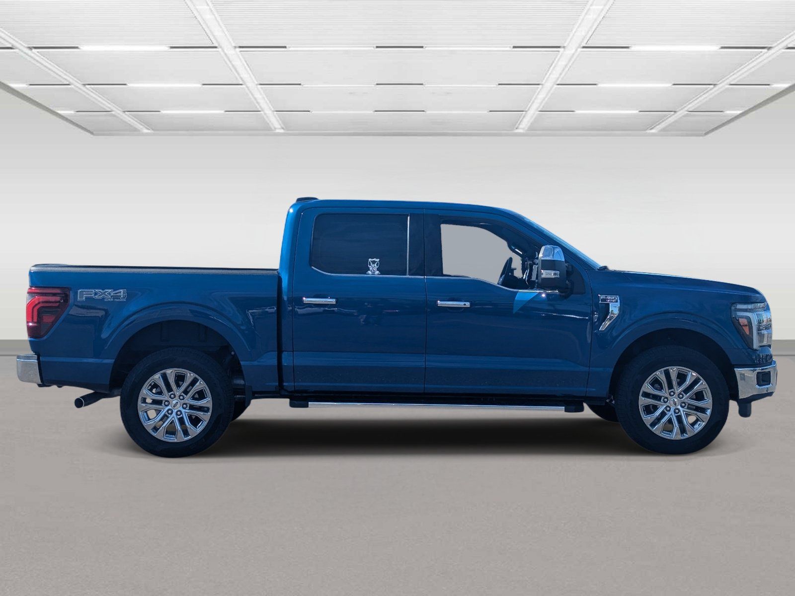 Used 2025 Ford F150 Lariat w/ Equipment Group 501A Mid AWD/4WD image 6
