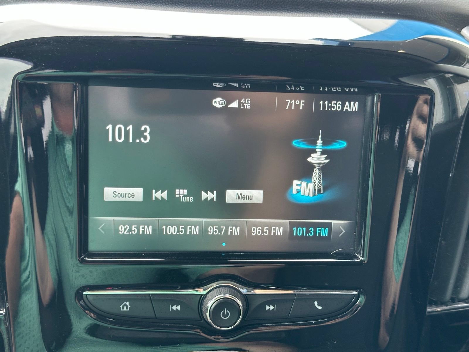 Used 2018 Chevrolet Traverse LS AWD/4WD image 20