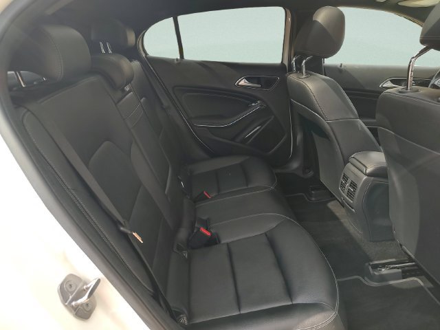 Used 2018 Mercedes-Benz GLA 250 image 30