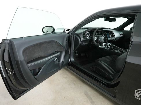 Used 2018 Dodge Challenger SRT Demon image 12