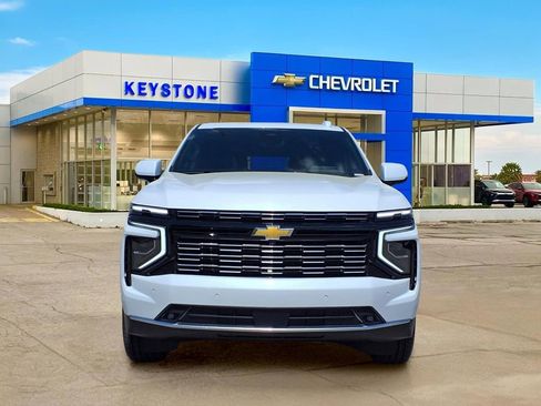 New 2026 Chevrolet Suburban High Country AWD/4WD image 2