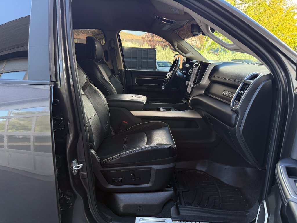 Used 2022 RAM 2500 Laramie AWD/4WD image 45
