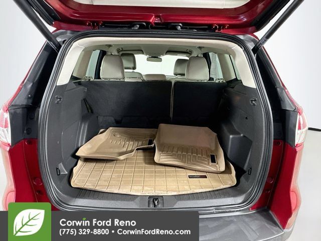 Used 2016 Ford Escape Titanium w/ Equipment Group 301A AWD/4WD image 31