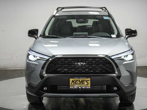 New 2025 Toyota Corolla Cross XLE image 6