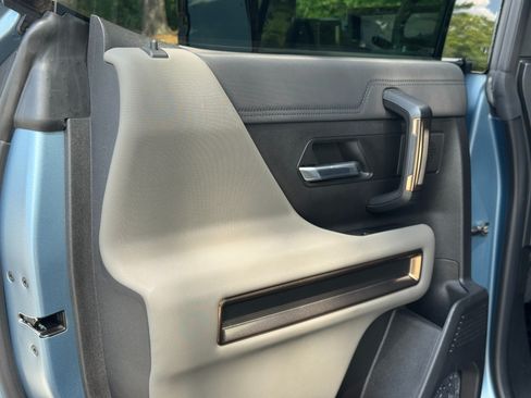 Used 2024 GMC Hummer EV 3X w/ Omega Edition AWD/4WD image 49
