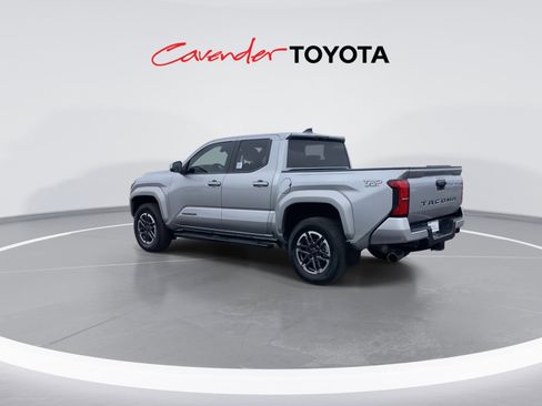 Used 2024 Toyota Tacoma TRD Sport image 6