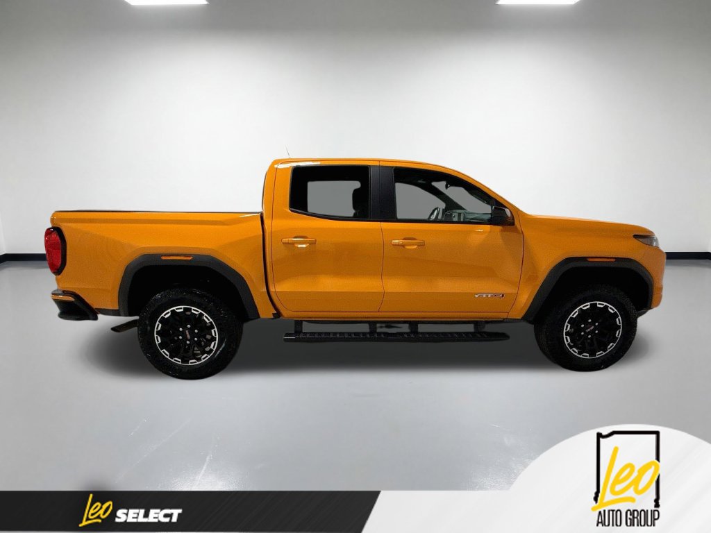 Used 2026 GMC Canyon AT4 w/ Technology Plus Package AWD/4WD image 6