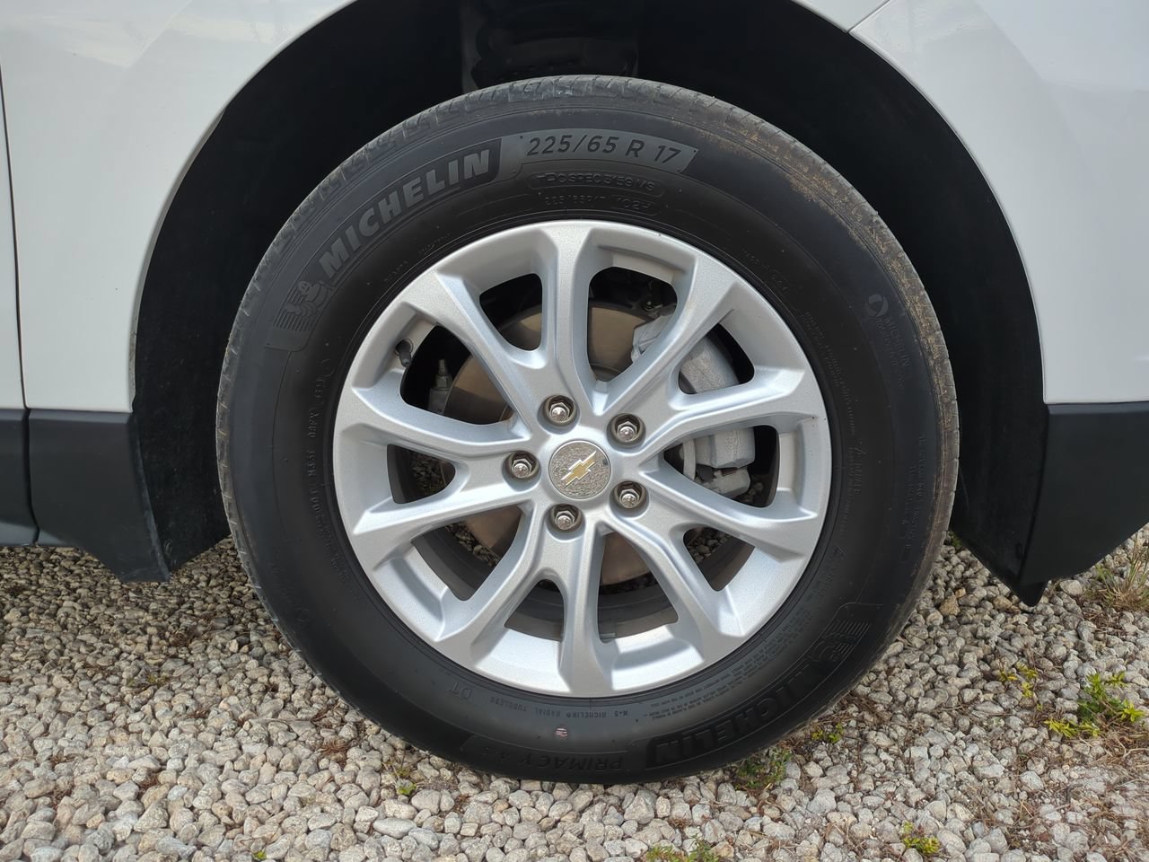Used 2021 Chevrolet Equinox LT FWD image 10