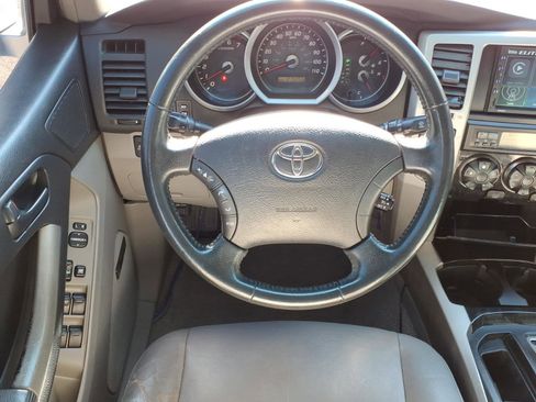 Used 2007 Toyota 4Runner Limited AWD/4WD image 5