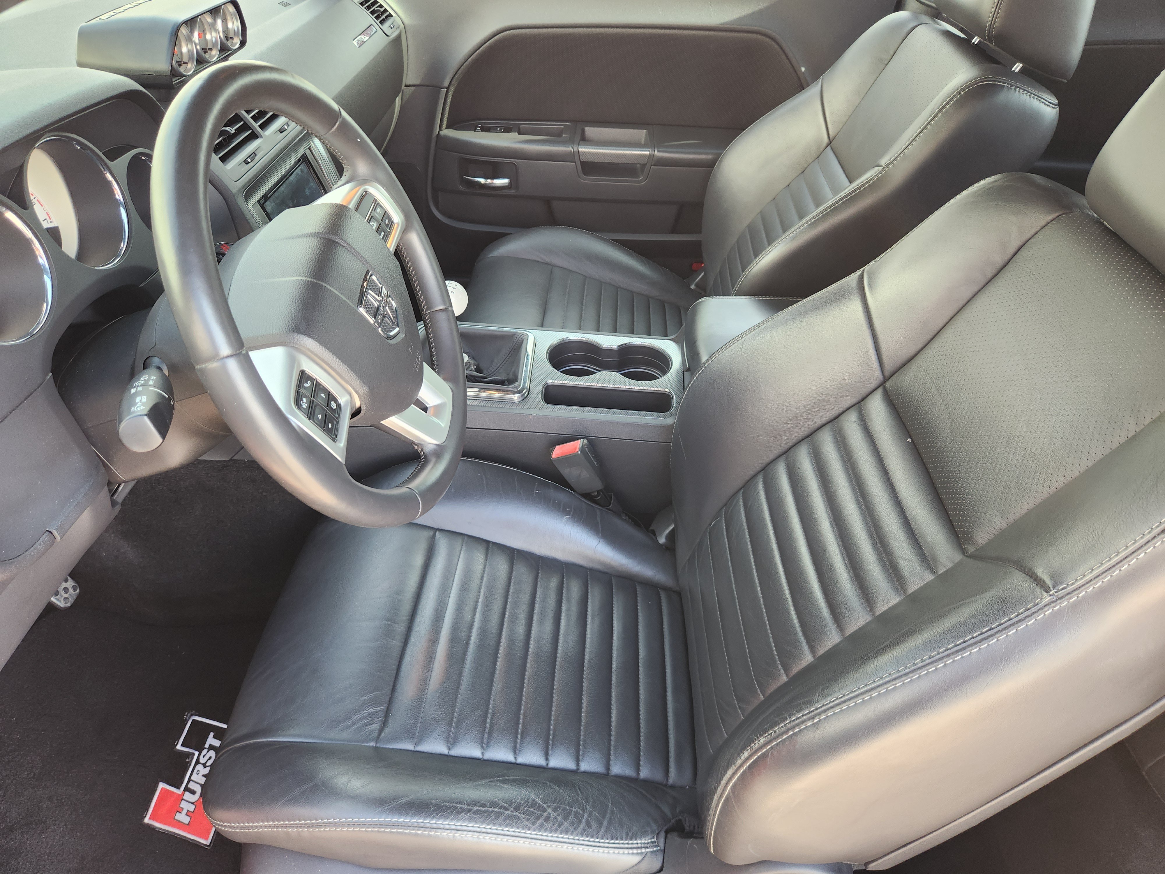 Used 2013 Dodge Challenger R/T RWD image 14